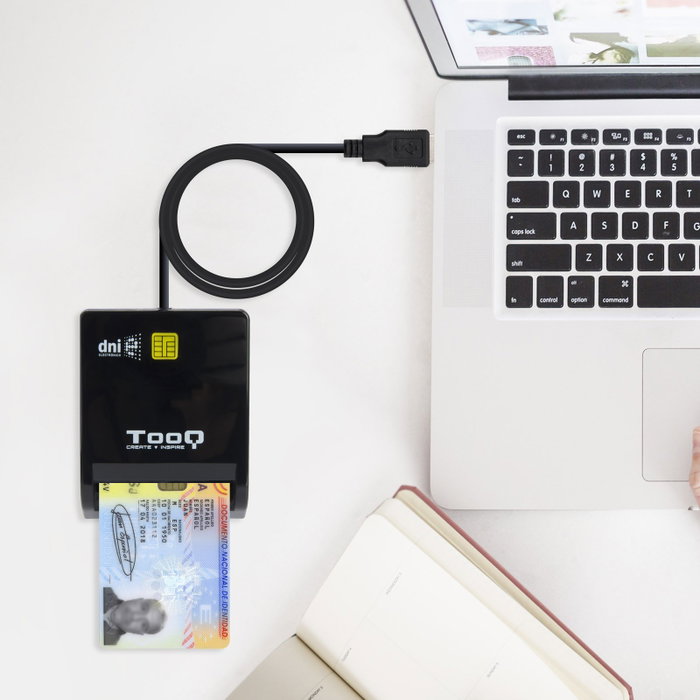 Tooq TQR-210B Lector de DNIe USB 2.0 Negro Tooq TQR-210B Lector de DNIe USB 2.0 Negro